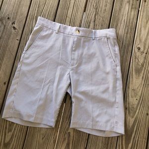 Greg Norman Mens stripped Shorts Size 32
